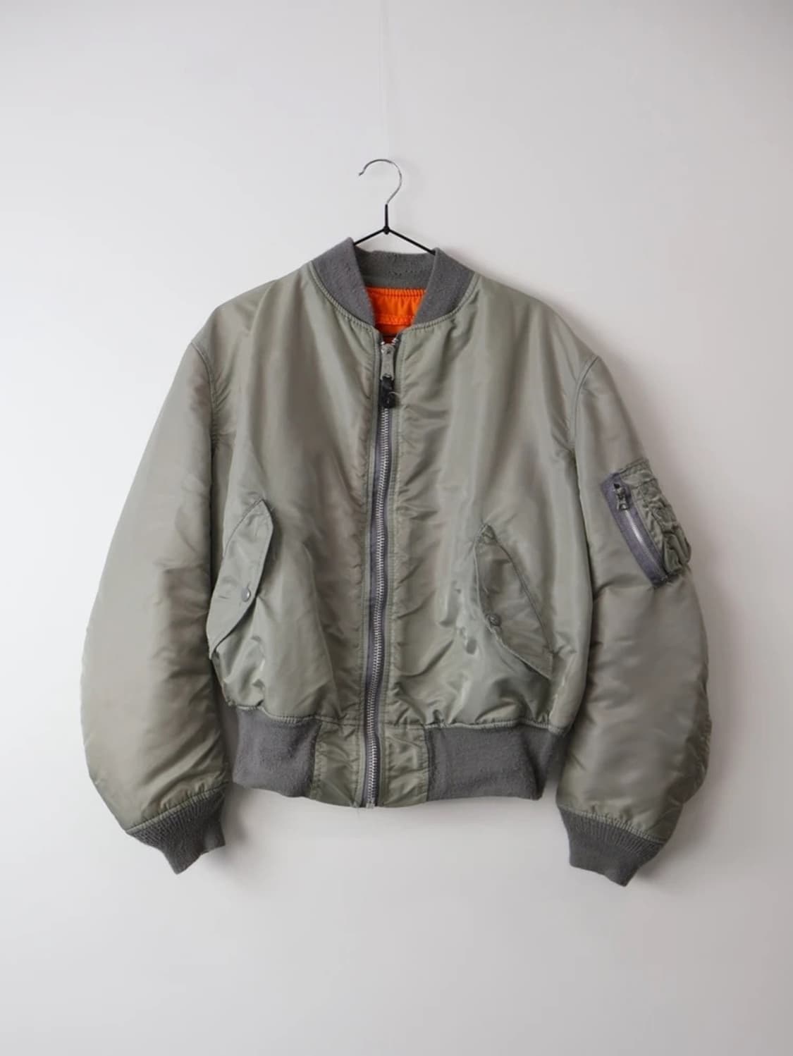 Alpha Industries USA MA-1 Flight Jacket 상품이미지5