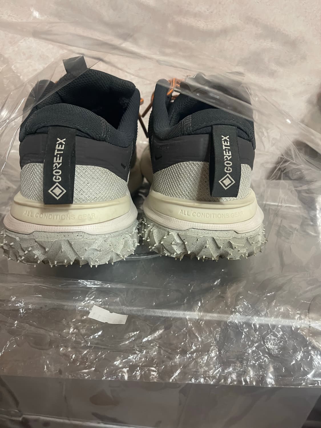 나이키 250 ACG 마운틴 고어텍스 다크 스모크 그레이 HF624 상품이미지9