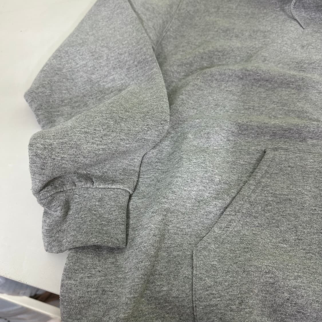 XL 챔피온 그레이 손목로고 스웻후드티 상품이미지3