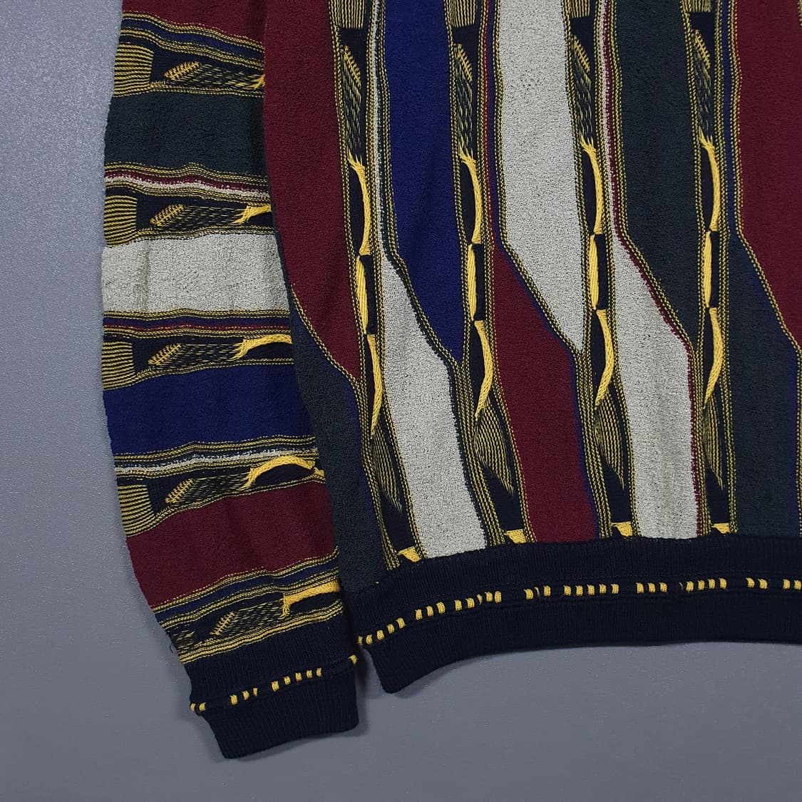 실측 XL) COGGI 코지 쿠지 테리 소재 케이블 3D 니트 스웨터 상품이미지3