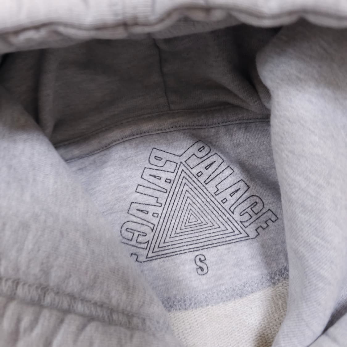 팔라스 게팅하이어 후드티 상품이미지4