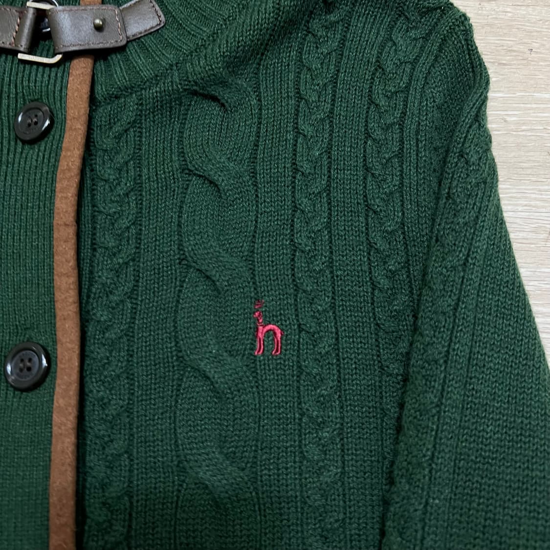 헤지스 여성 모직 꽈배기 버튼업 케이블니트 가디건 [그린] XS/85 상품이미지4