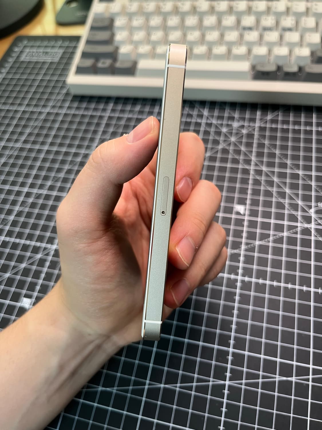 최상급 아이폰 5s 샴페인골드 32gb 일본판 상품이미지4