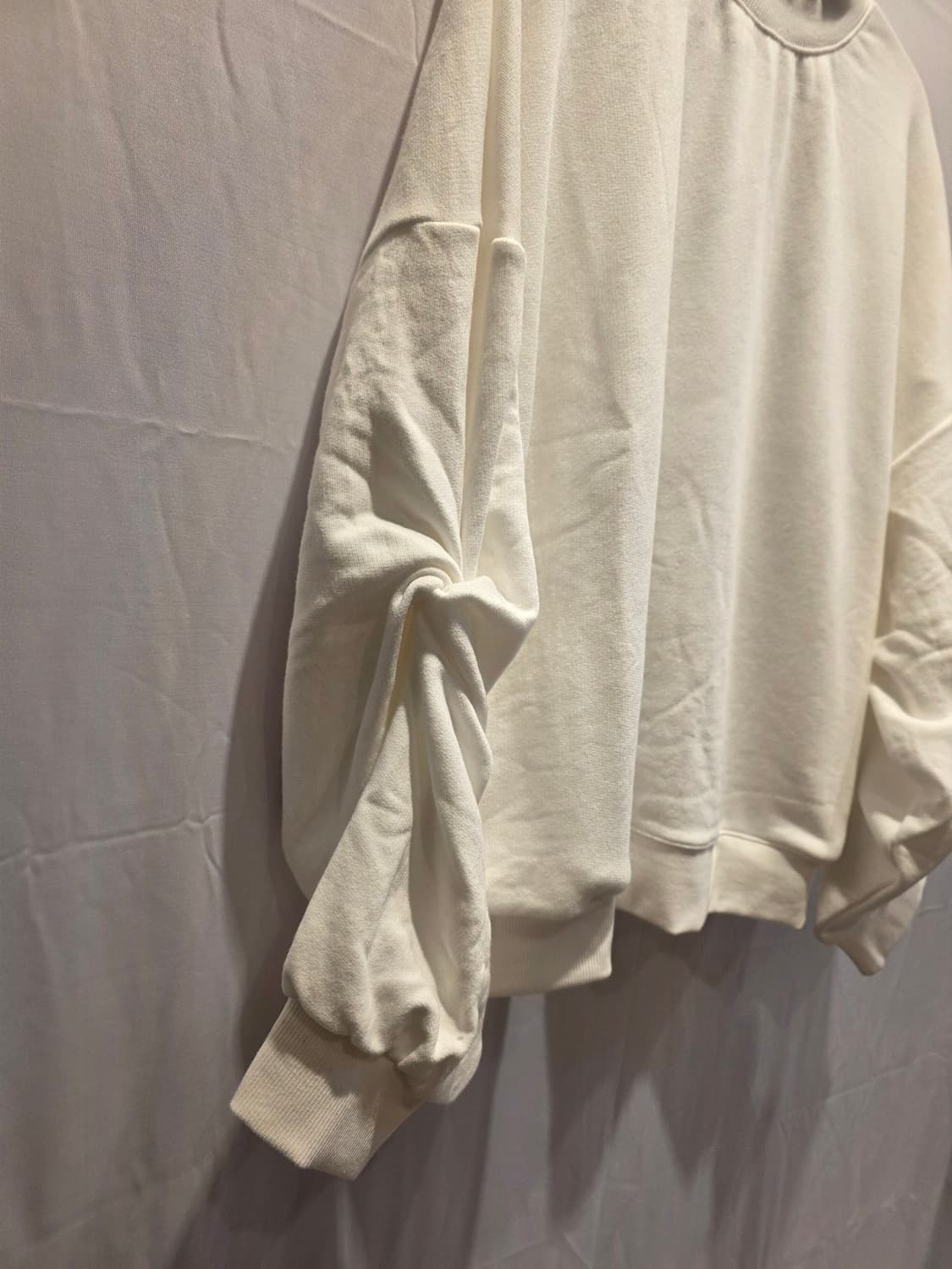 아베까띠 맨투맨 상품이미지2