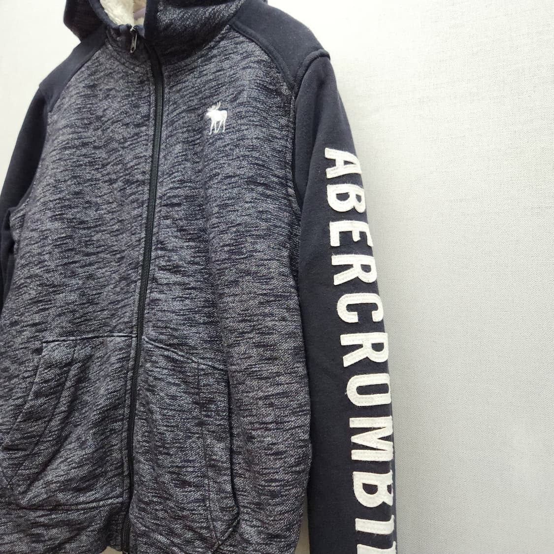 아베크롬비 로고/사이드레터링 쉐르파 후드집업 S~M 상품이미지3