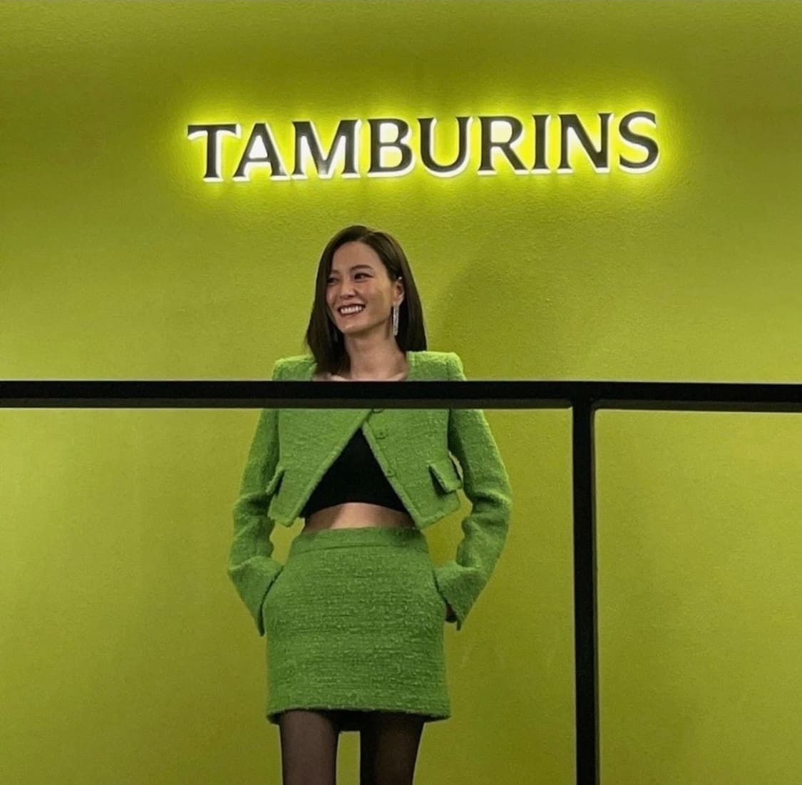 택O) [s] 렉토 홀리데이 부클 커브드 넥 크롭 자켓 상품이미지4