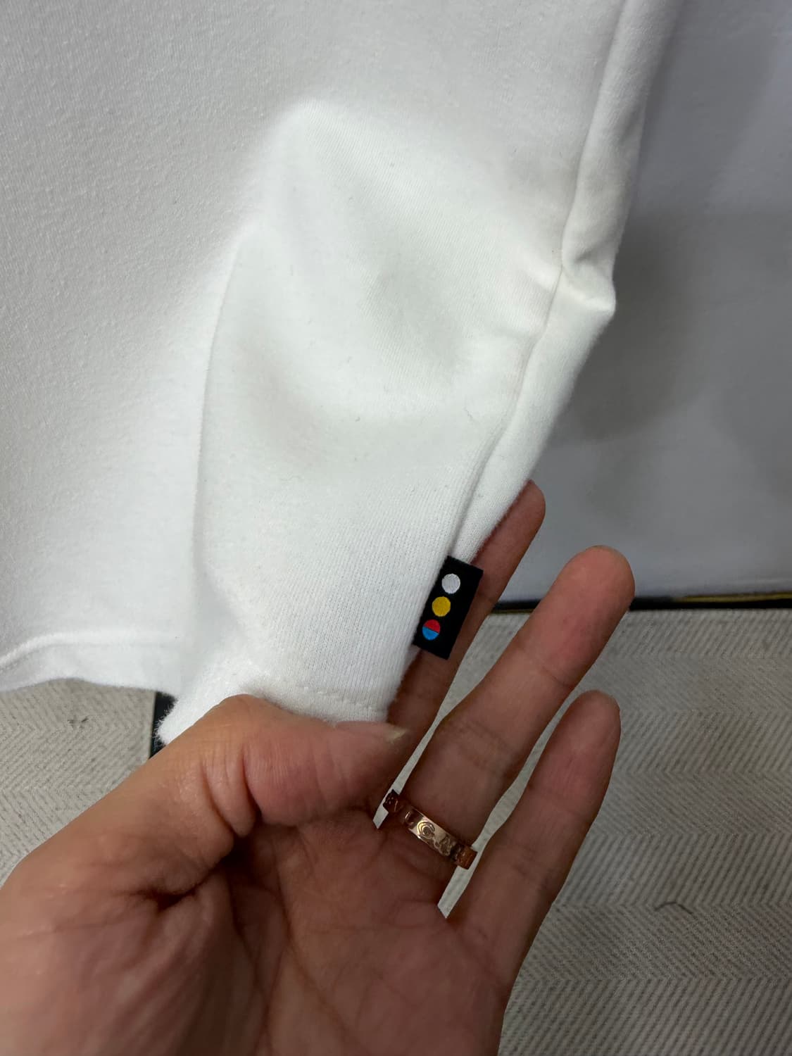 정품) 아이앱스튜디오 10주년 반팔 티셔츠 M 상품이미지4