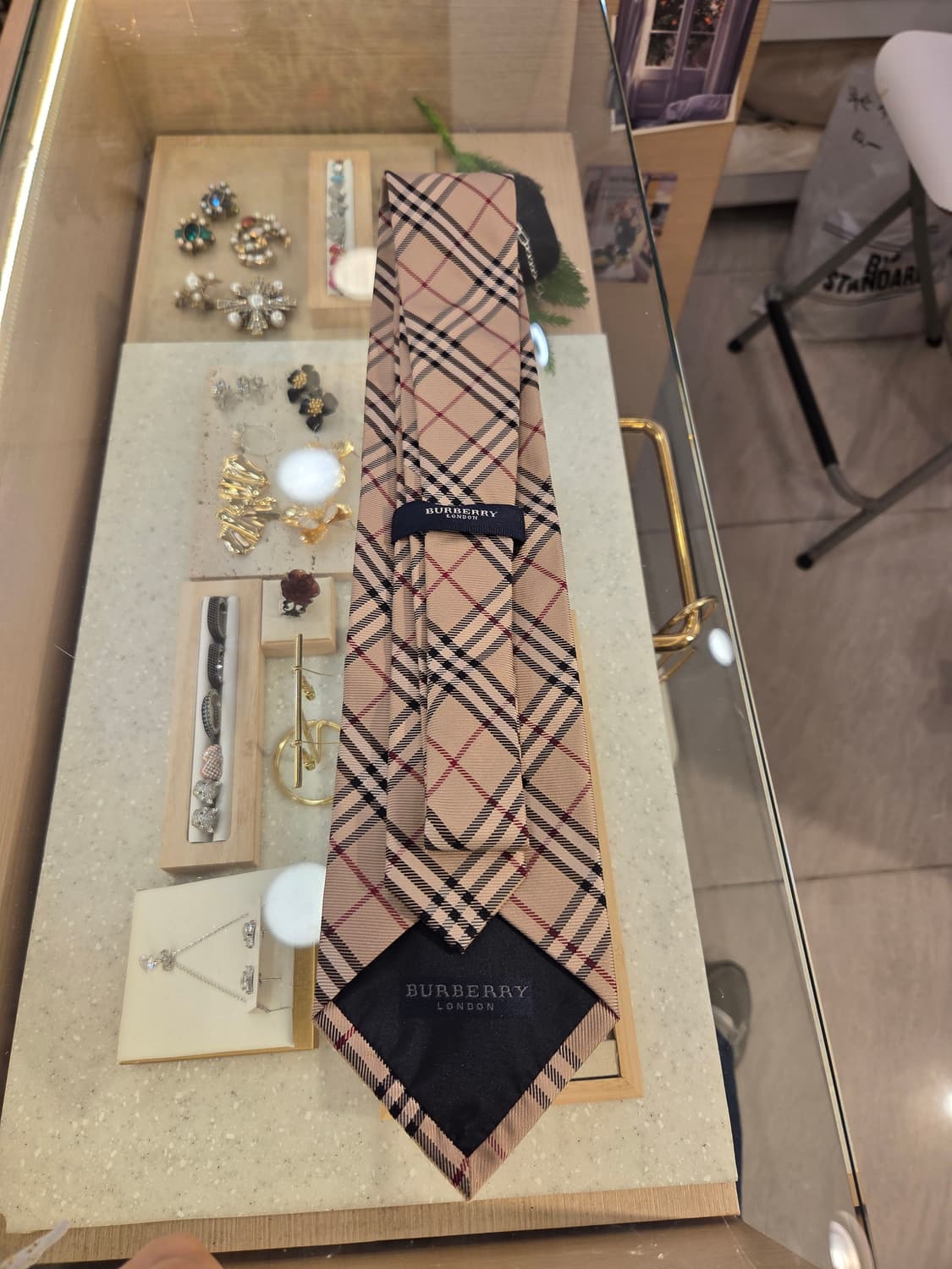 버버리 노바체크 실크넥타이 상품이미지2