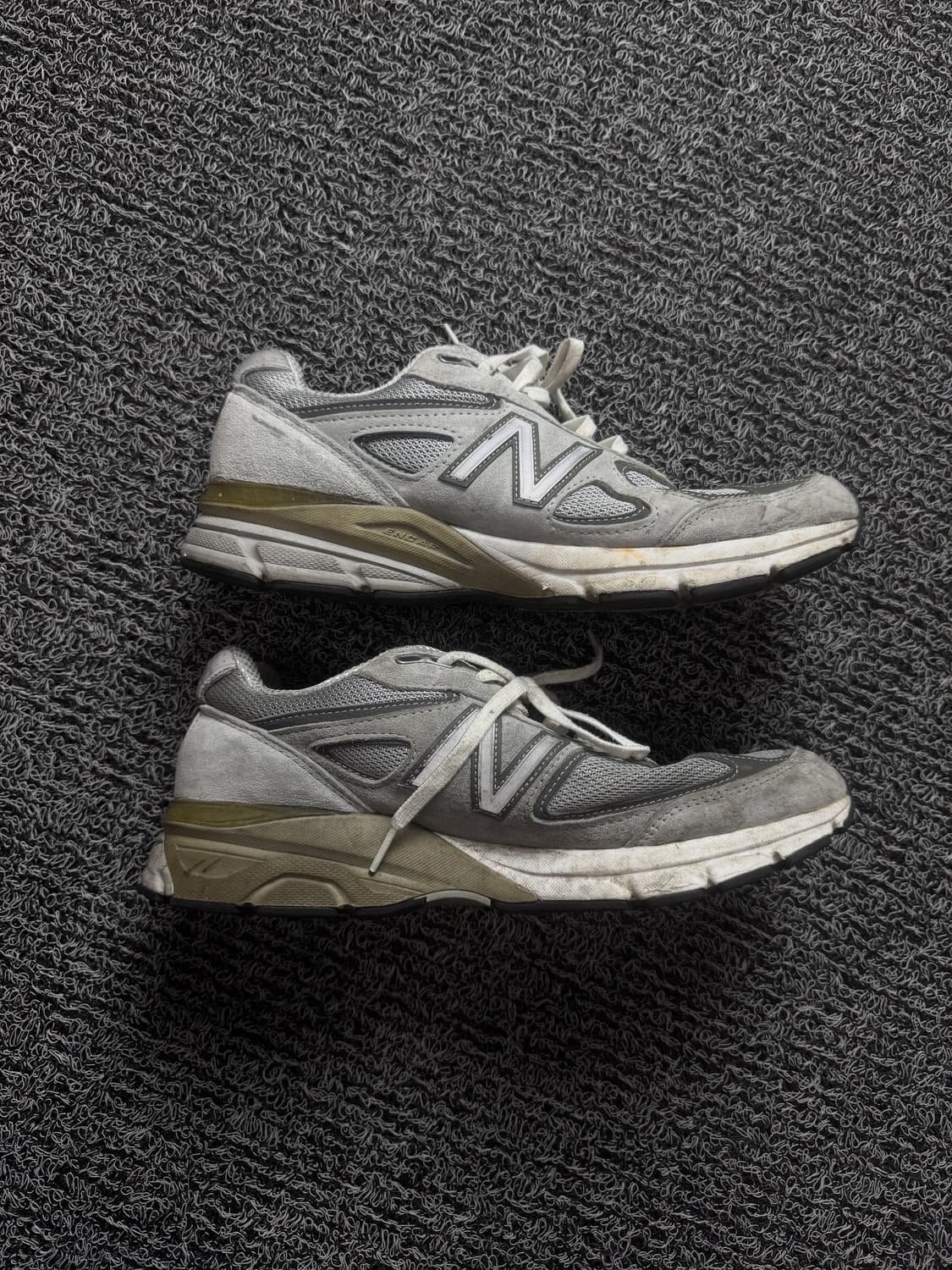 뉴발란스 990 V4 울프그레이 스니커즈 883 상품이미지3