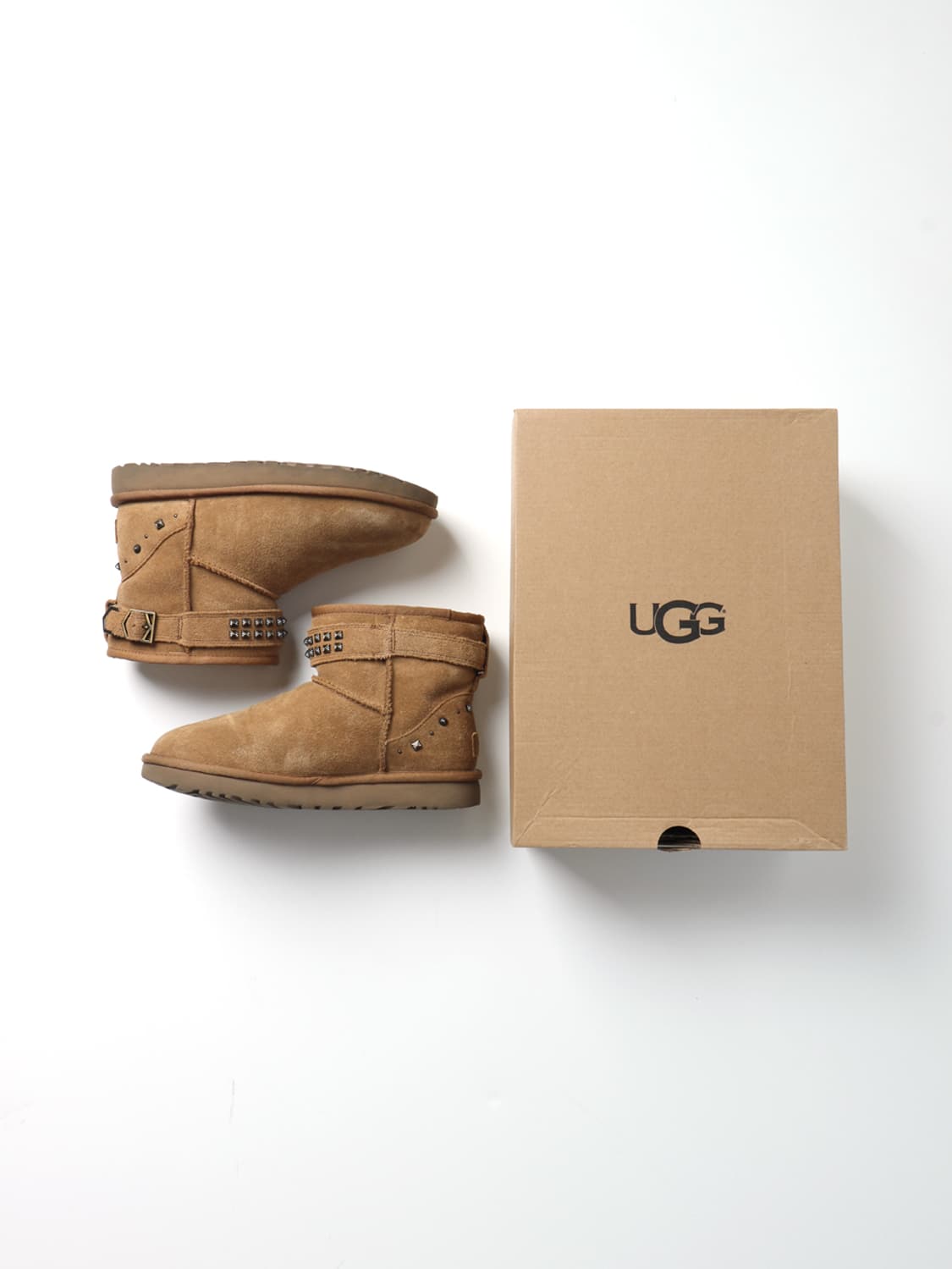 UGG Stud Short Boots 상품이미지9