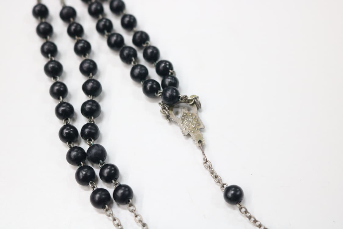 돌체앤가바나 빈티지 블랙 우드 비드 로자리 목걸이 상품이미지7