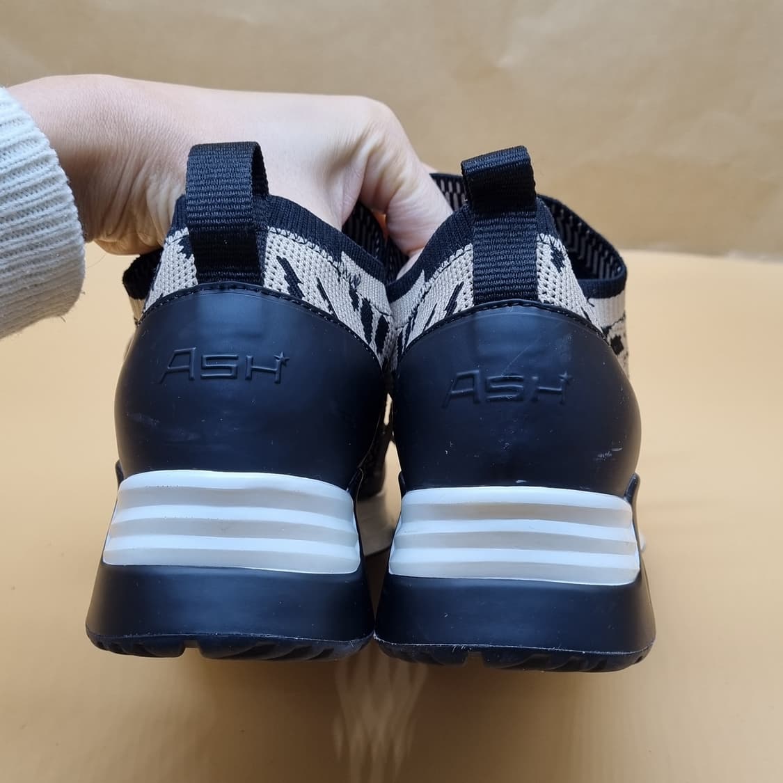 아쉬 니트 키높이 스니커즈 245 굽5 상품이미지4