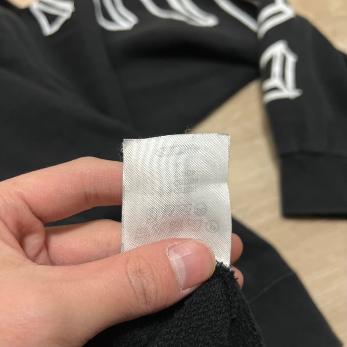 오프화이트 시그니처 디아그 애로우 패턴 프린팅 맨투맨 [블랙] L/100 상품이미지7