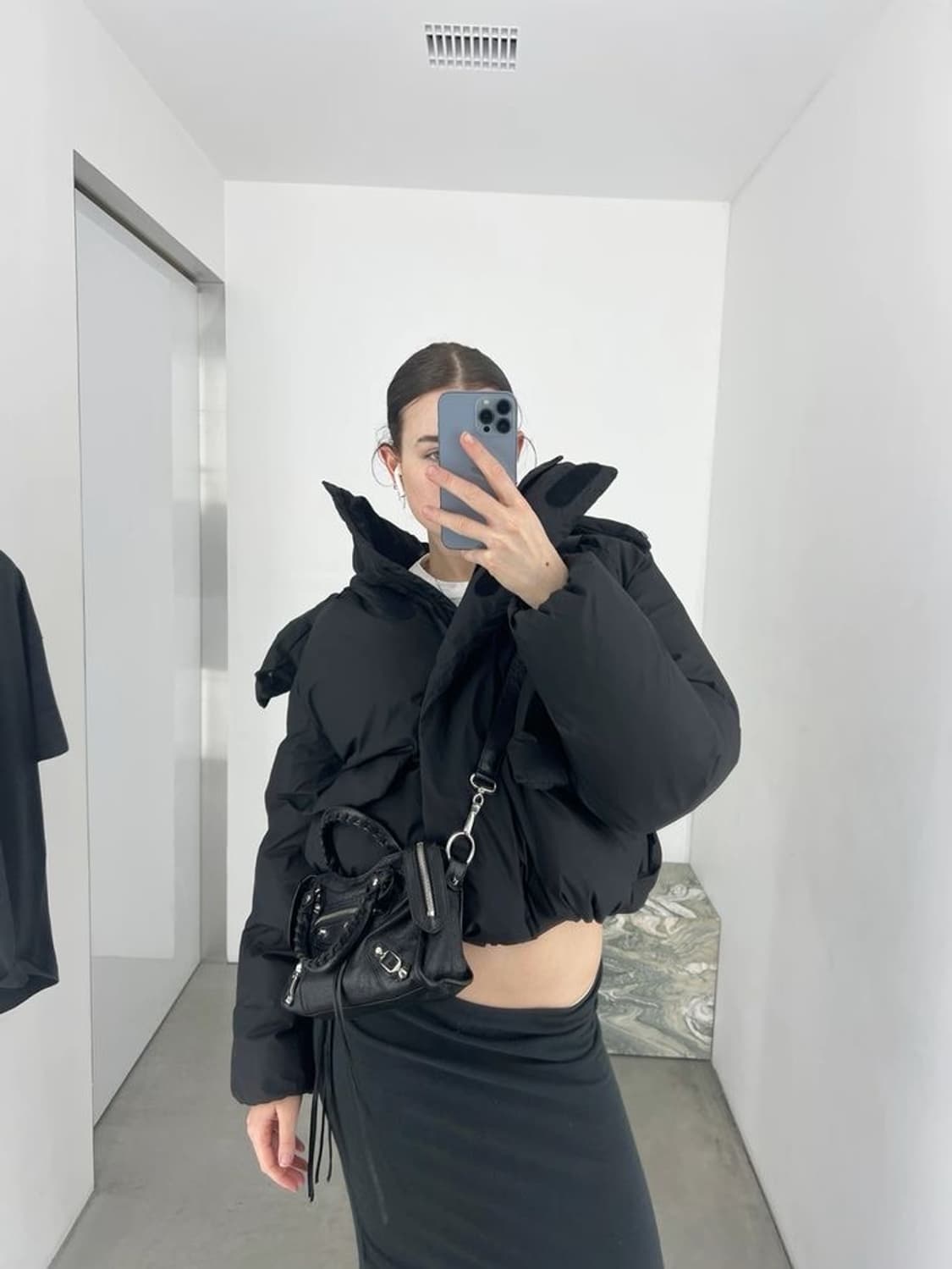 발렌시아가 클래식 시티백 미니 판매합니다. 상품이미지10