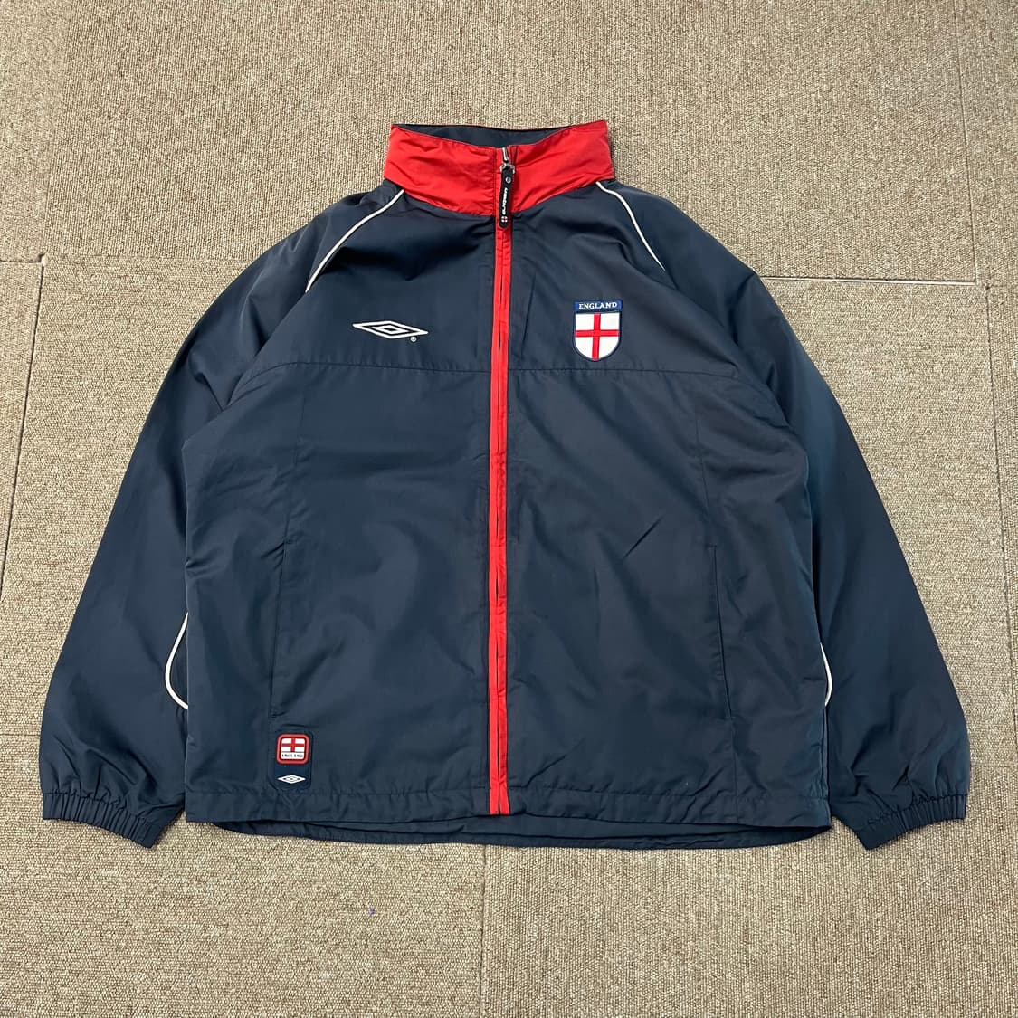 엄브로 잉글랜드 바람막이 자켓 상품이미지2