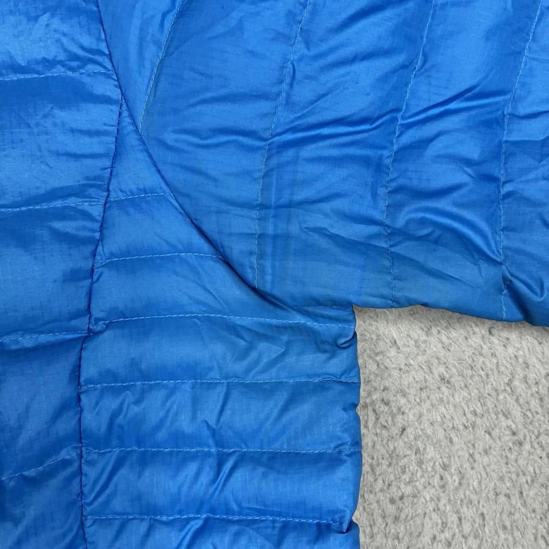 파타고니아 경량패딩 블루 상품이미지6