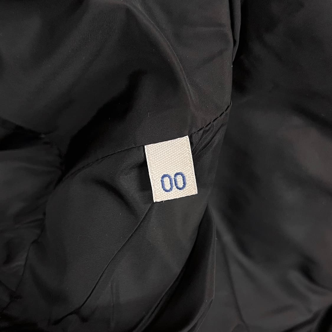 [S급/00사이즈] 몽클레어 클로에 롱패딩 와펜 로고 블랙 패딩 상품이미지7