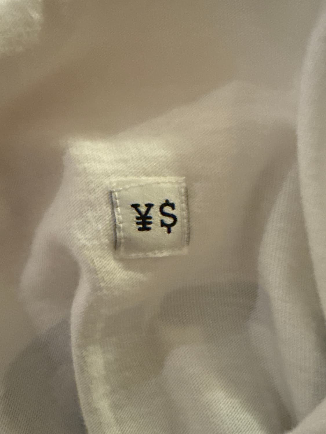 칸예 웨스트 타이달라싸인 벌처스 리스닝 파티 머천 이지 상품이미지5