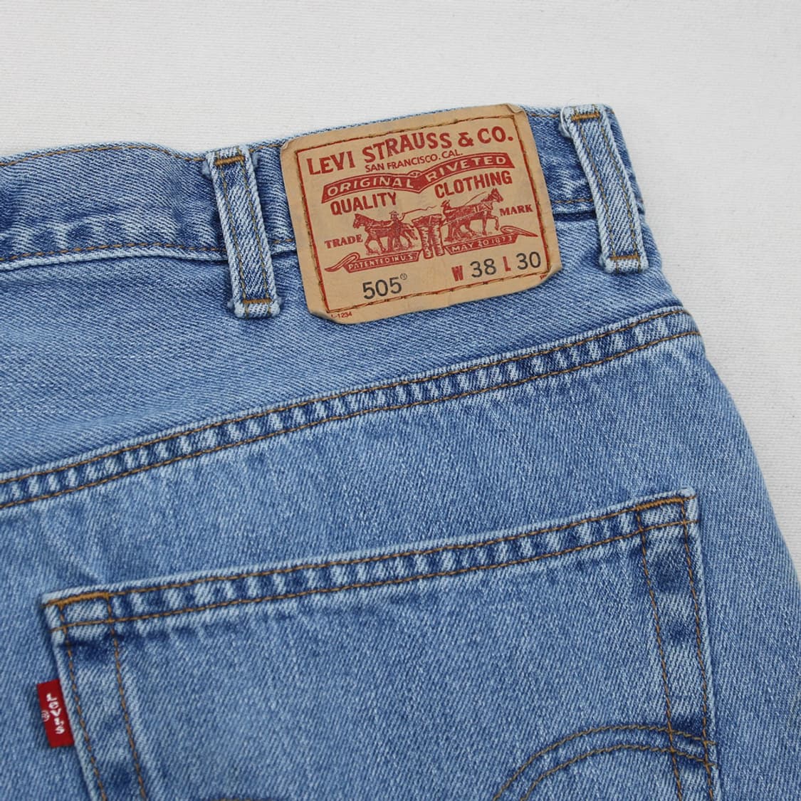 (착용컷) 리바이스 505 (남성용 36.5) 상품이미지9