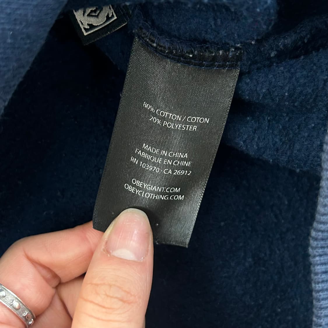 Obey 오베이 스몰로고 네이비 맨투맨 상품이미지6
