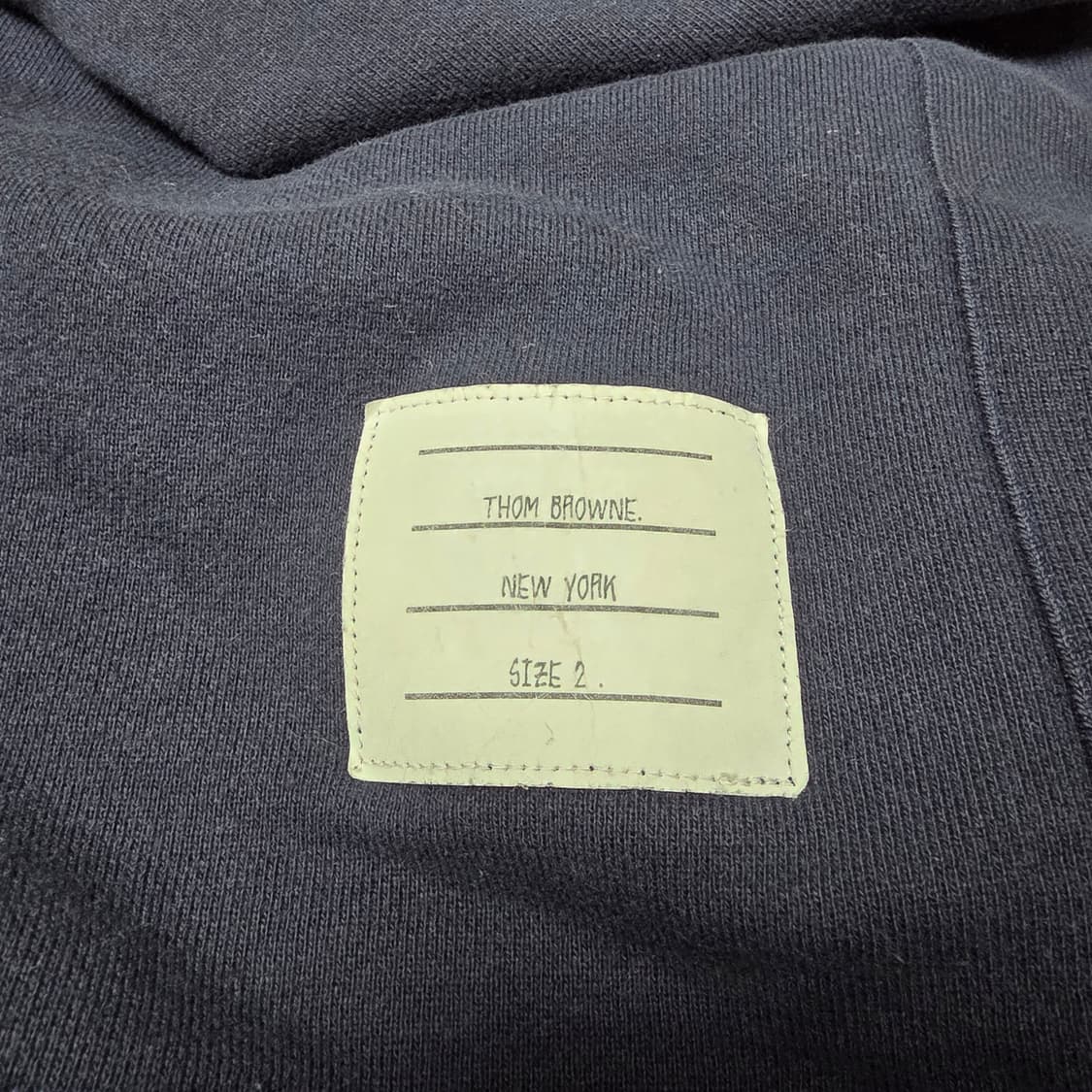 {클로젯}[2][백화점판]톰브라운 사선완장 맨투맨 상품이미지6