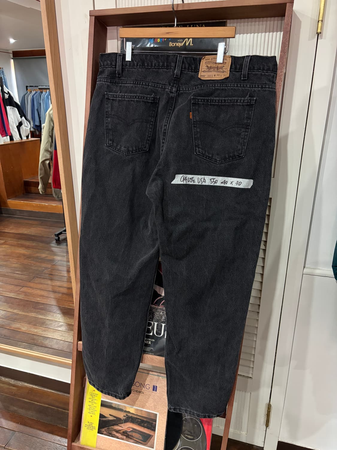 J32 90s USA 리바이스 550 흑청 데님팬츠 40X30 상품이미지2