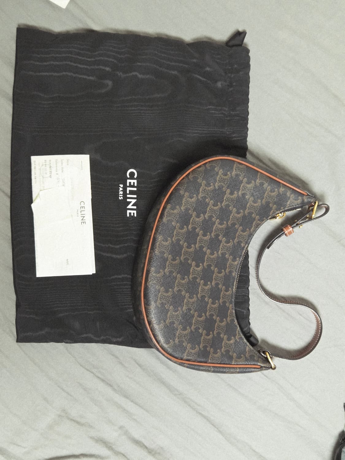 셀린느 아바백 상품이미지1