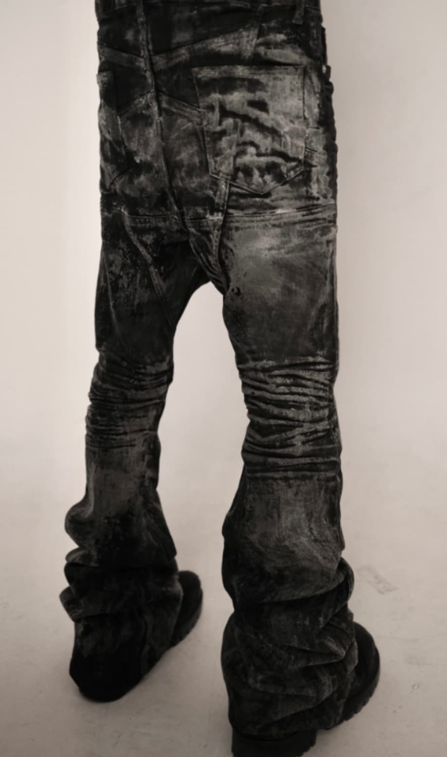 에모스탠스클럽 펜타그램 코팅 배기 플레어진 1 상품이미지3