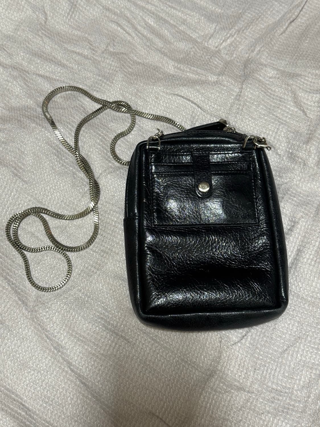 Matin Kim 마뗑킴 체인 크로스 미니백 상품이미지4