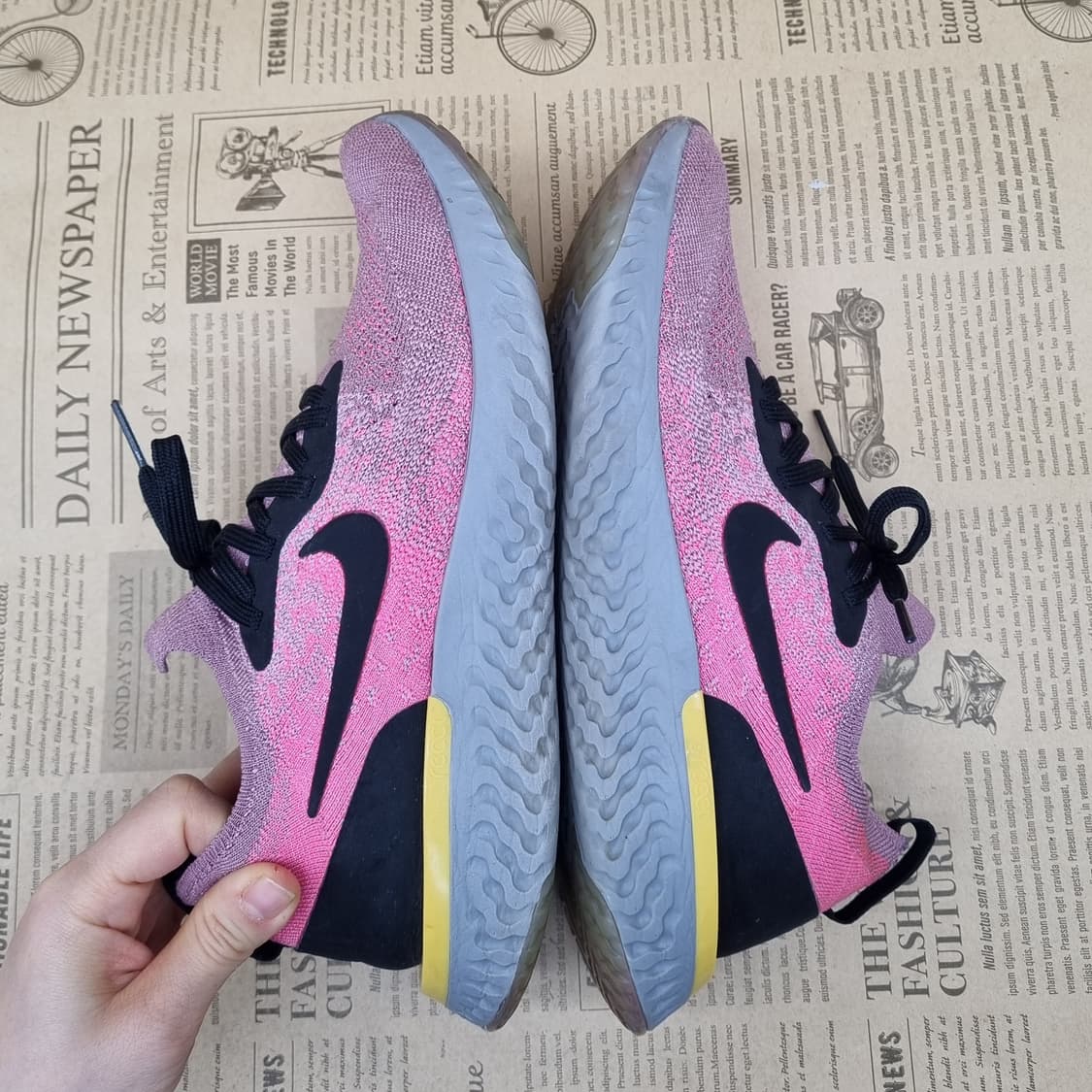 나이키 에픽 리액트 플라이니트 운동화250 상품이미지4