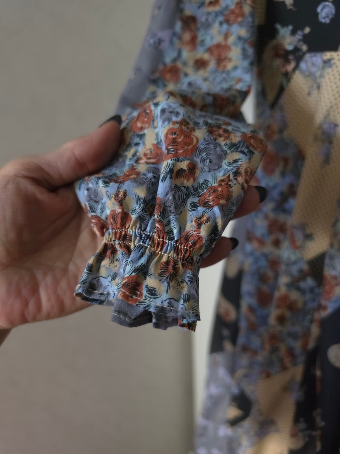 써스데이아일랜드 롱 프릴원피스 상품이미지4