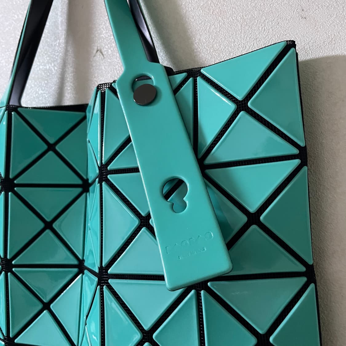 이세이미야케 바오바오백 민트 토트백 상품이미지8