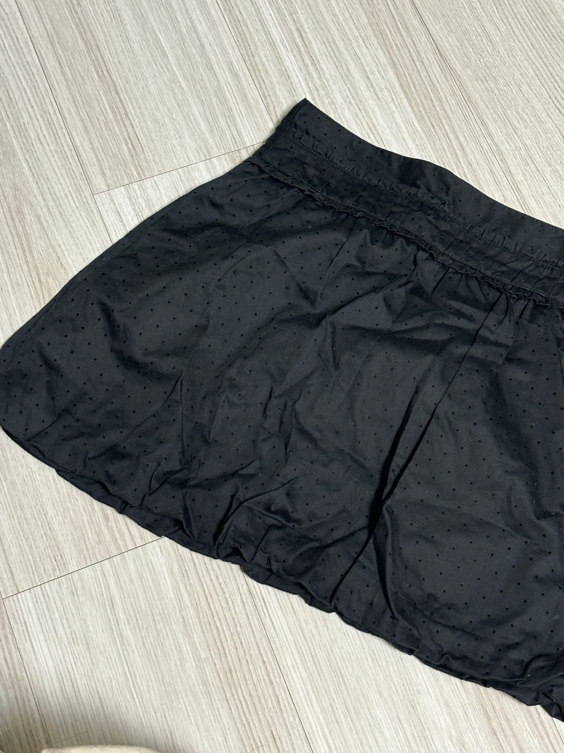 핀터 블랙 도트 프릴 벌룬스커트 balloon skirt black 상품이미지8
