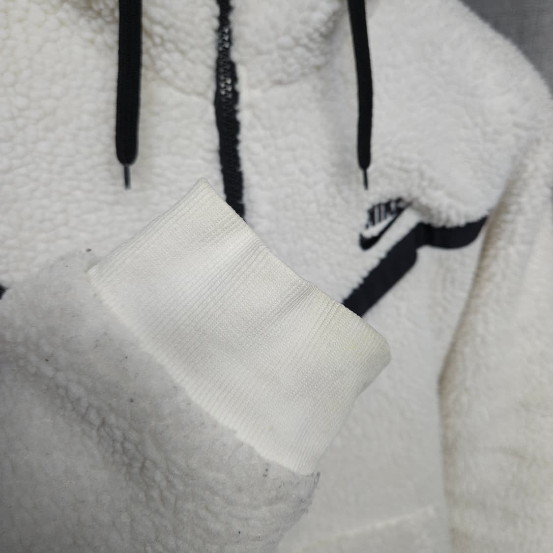 95 ) 나이키 테크 플리스 뽀글이 후드 집업 상품이미지3