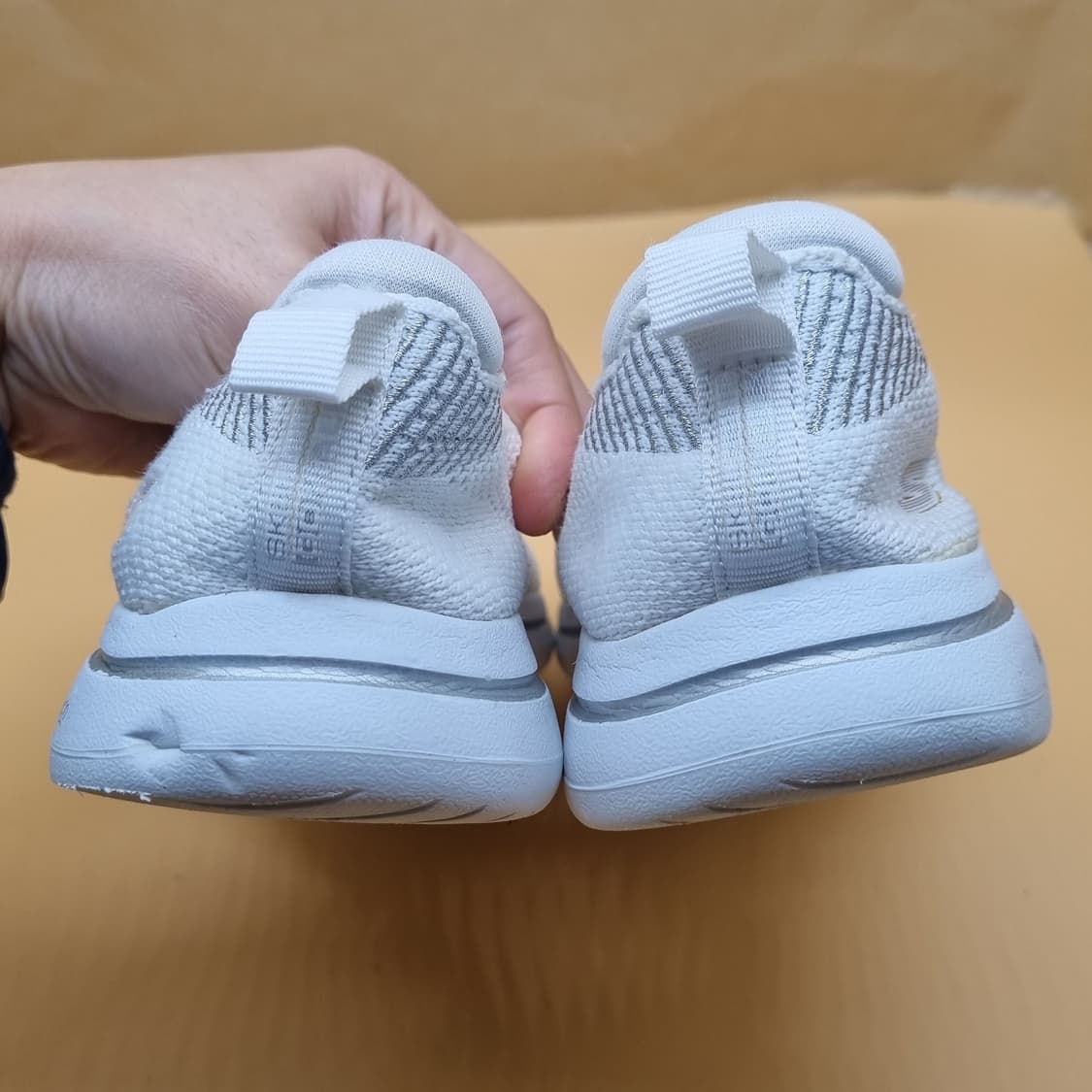 스케쳐스 고워크5 슬립온240. 상품이미지4