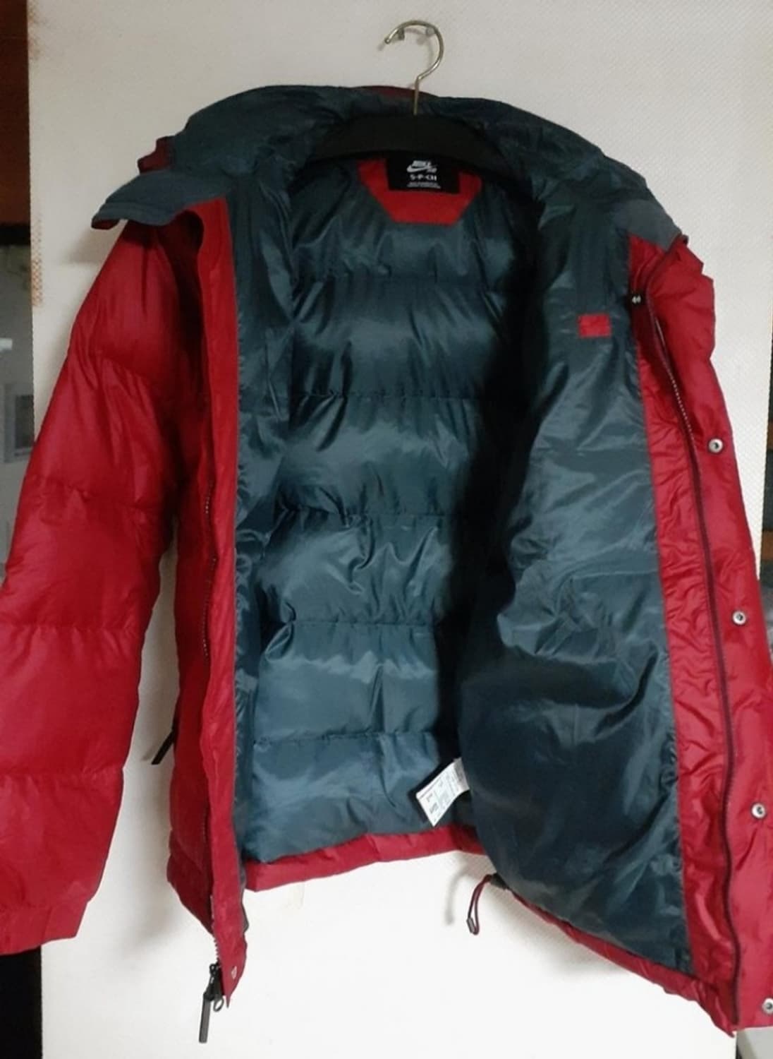 나이키 SB 700 구스다운 레드 버건디 자켓 S 95 상품이미지3