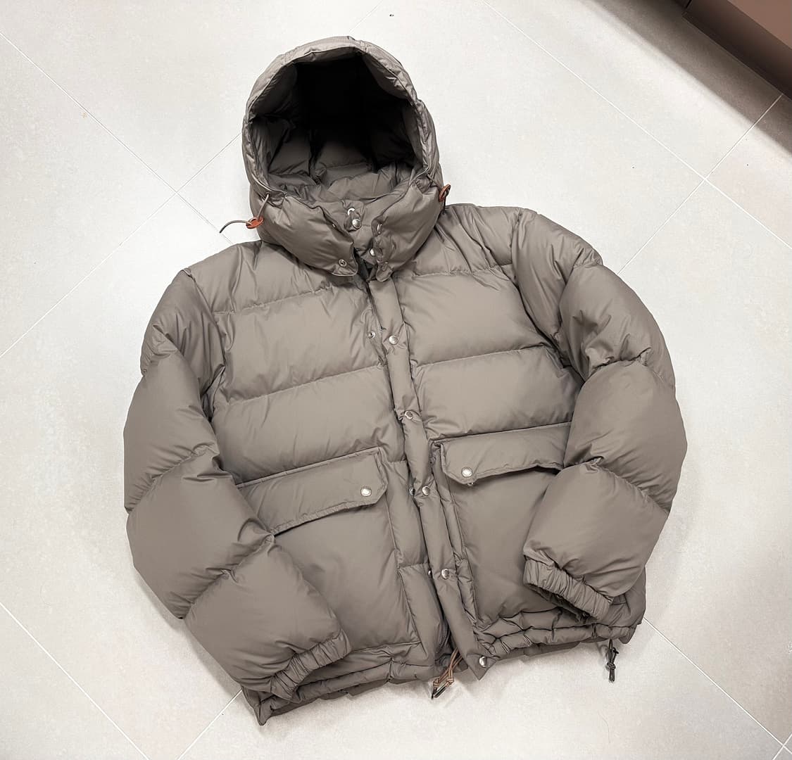 이스트로그 퍼머넌트 구스다운 패딩 샌드베이지 L 상품이미지1