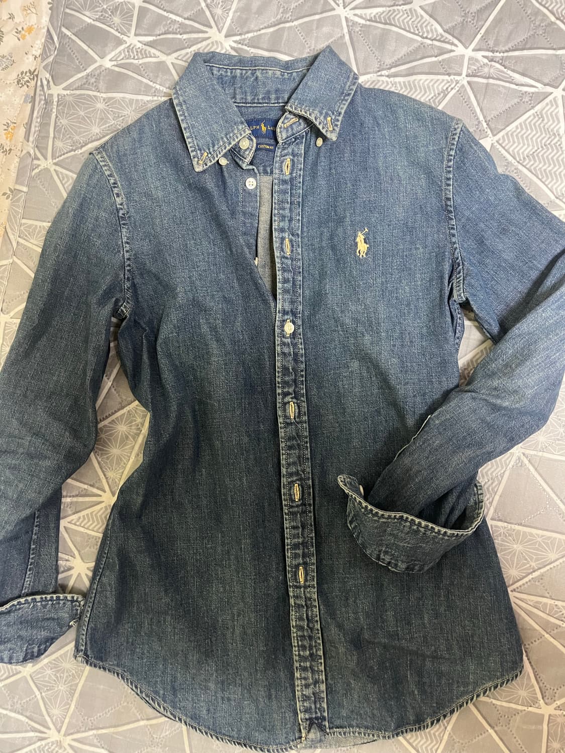 폴로 랄프로렌 우먼 커스텀 핏 데님 셔츠 xs 상품이미지1