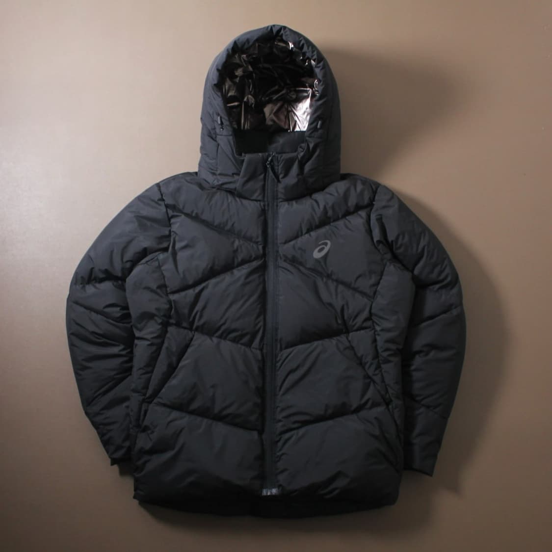 Asics 아식스 구스 다운 블랙 패딩 상품이미지1