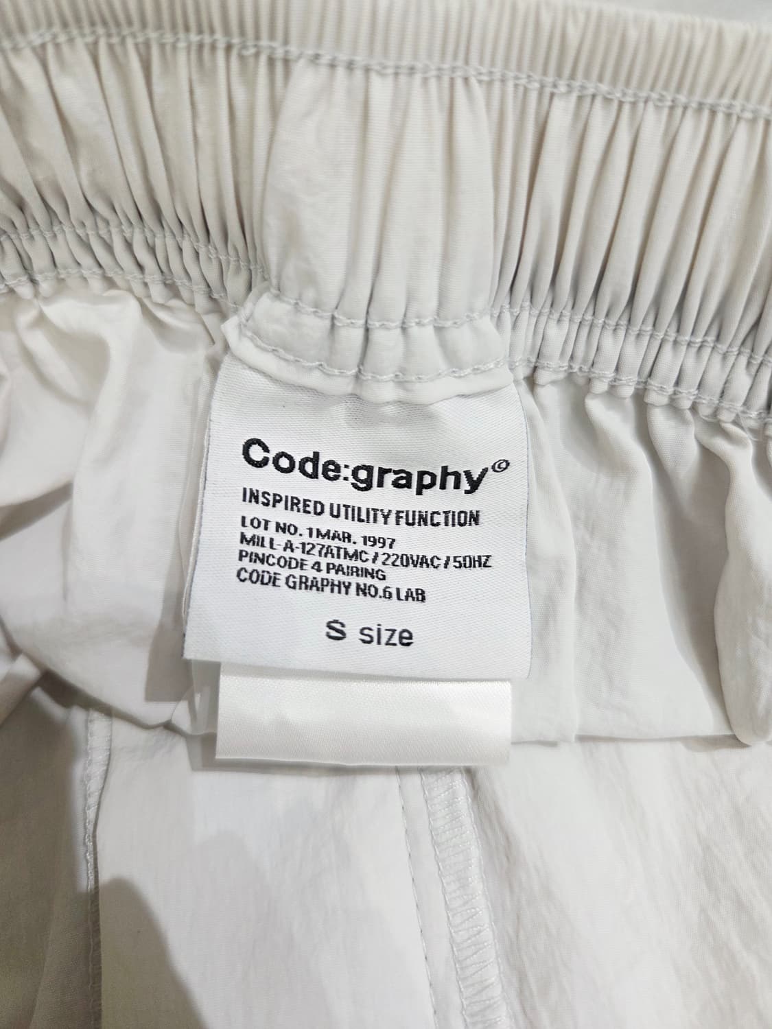 코드그라피 나일론 그레이 카고 미니스커트_S 상품이미지6