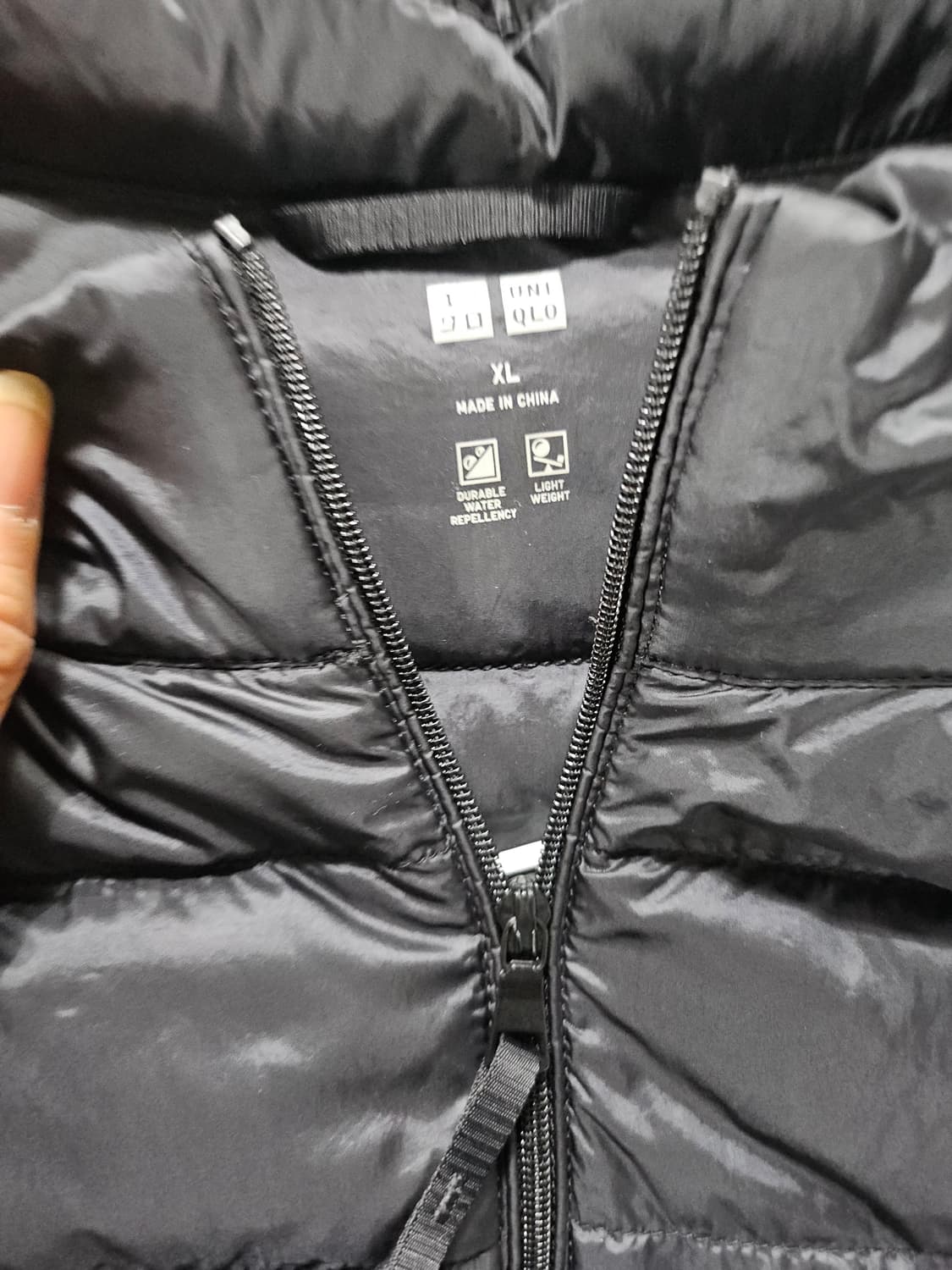 유니클로 경량 패딩 조끼 블랙  XL  남여가능 상품이미지2