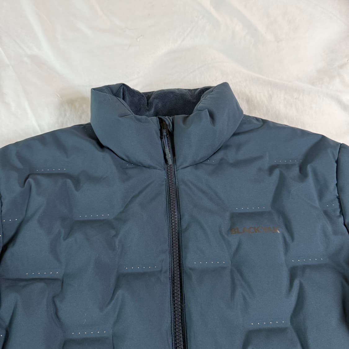 블랙야크 신형 구스다운 경량패딩 L 상품이미지2