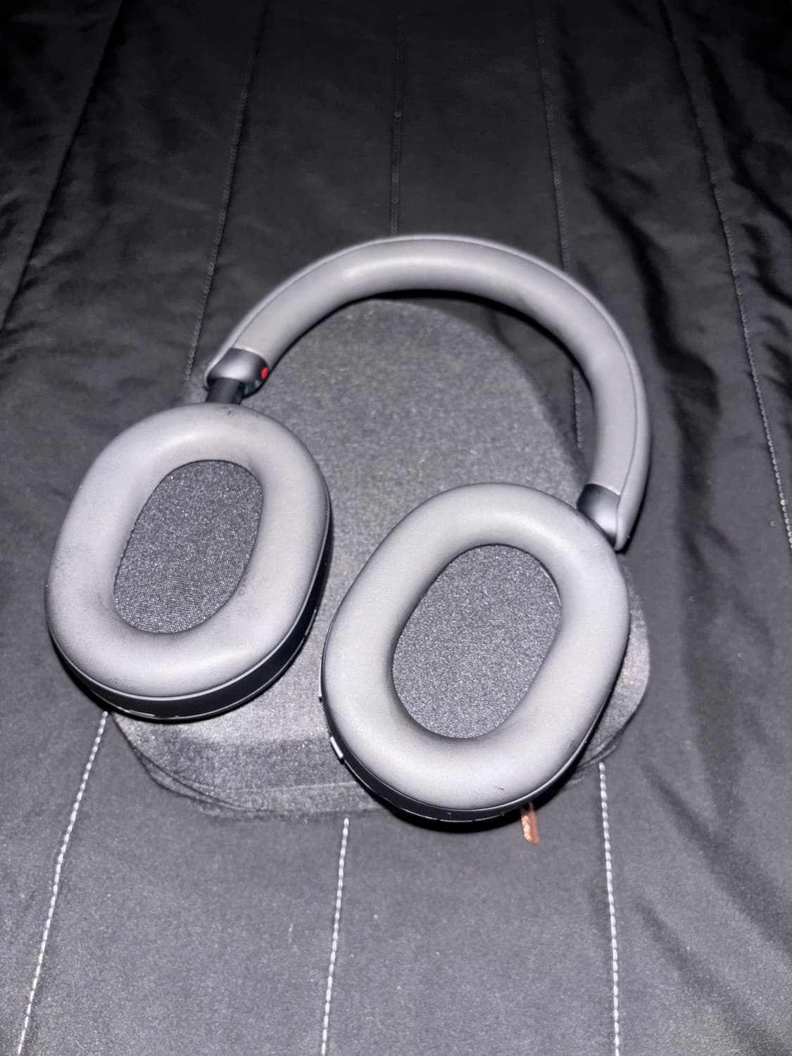 소니 WH-1000XM5 블랙 헤드폰 상품이미지2