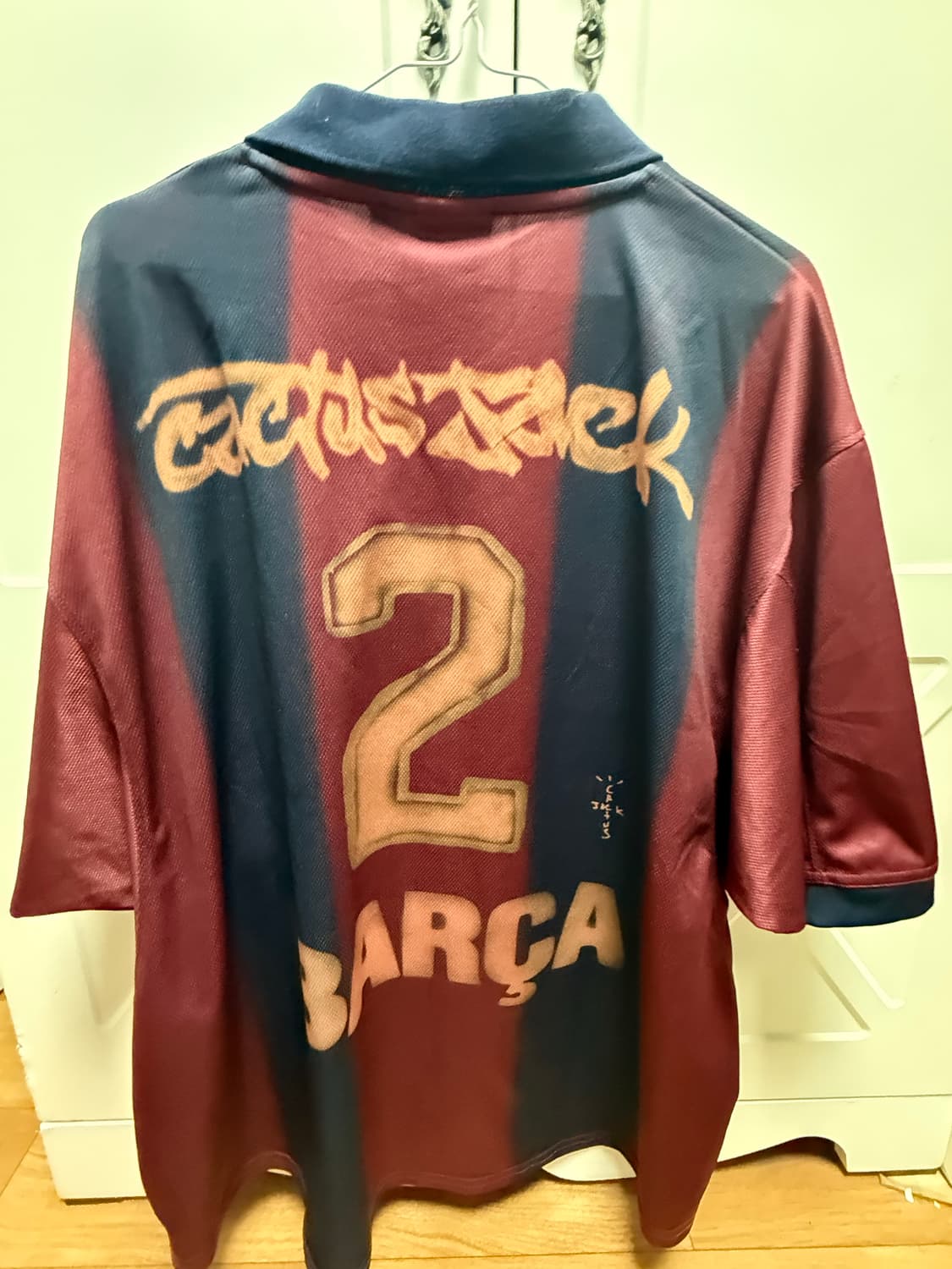 25-26 바르셀로나 트레비스 스캇 유니폼 상품이미지2