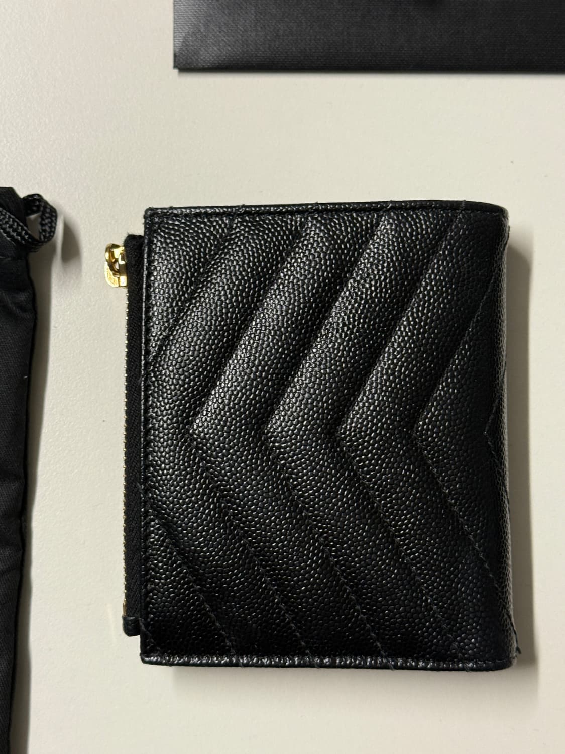 생로랑반지갑 상품이미지4