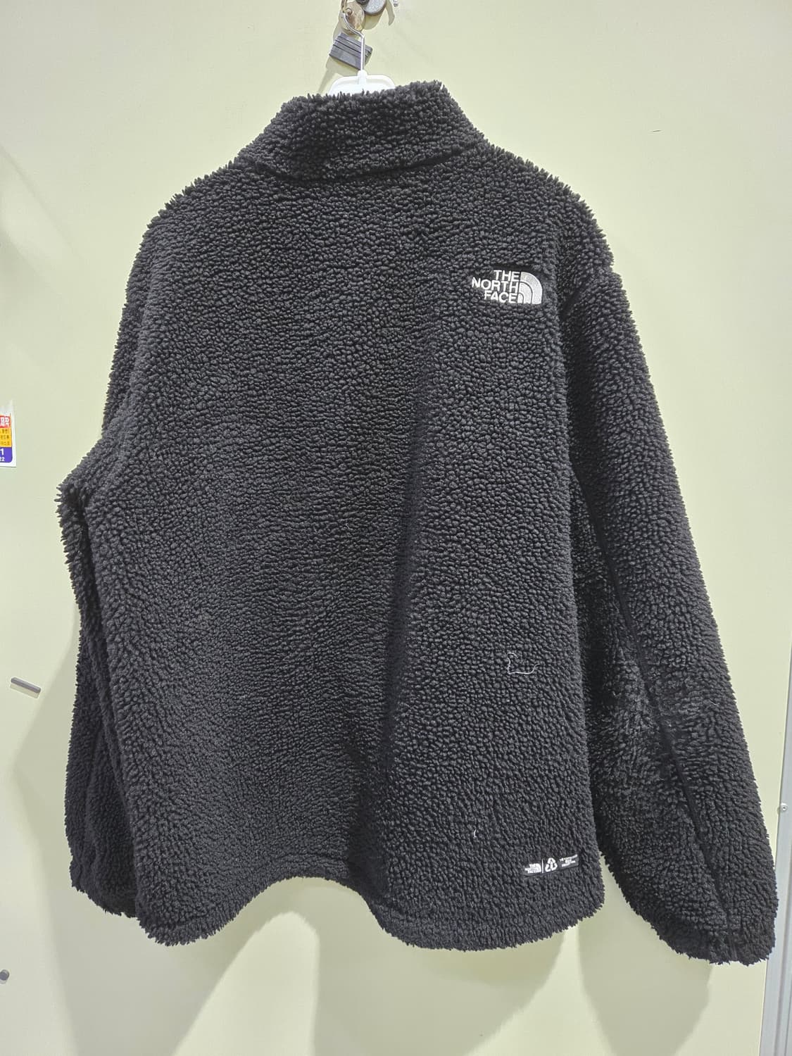 노스페이스 블랙 뽀글이 플리스 상품이미지2