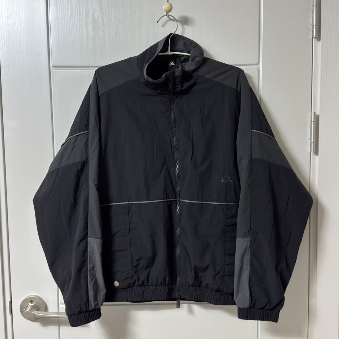 아디다스 WRD 우븐 바람막이 자켓 상품이미지2