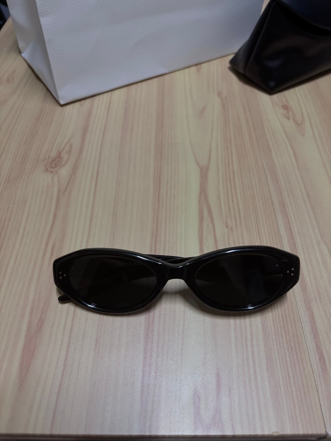 젠틀몬스터 뱀프01 상품이미지2
