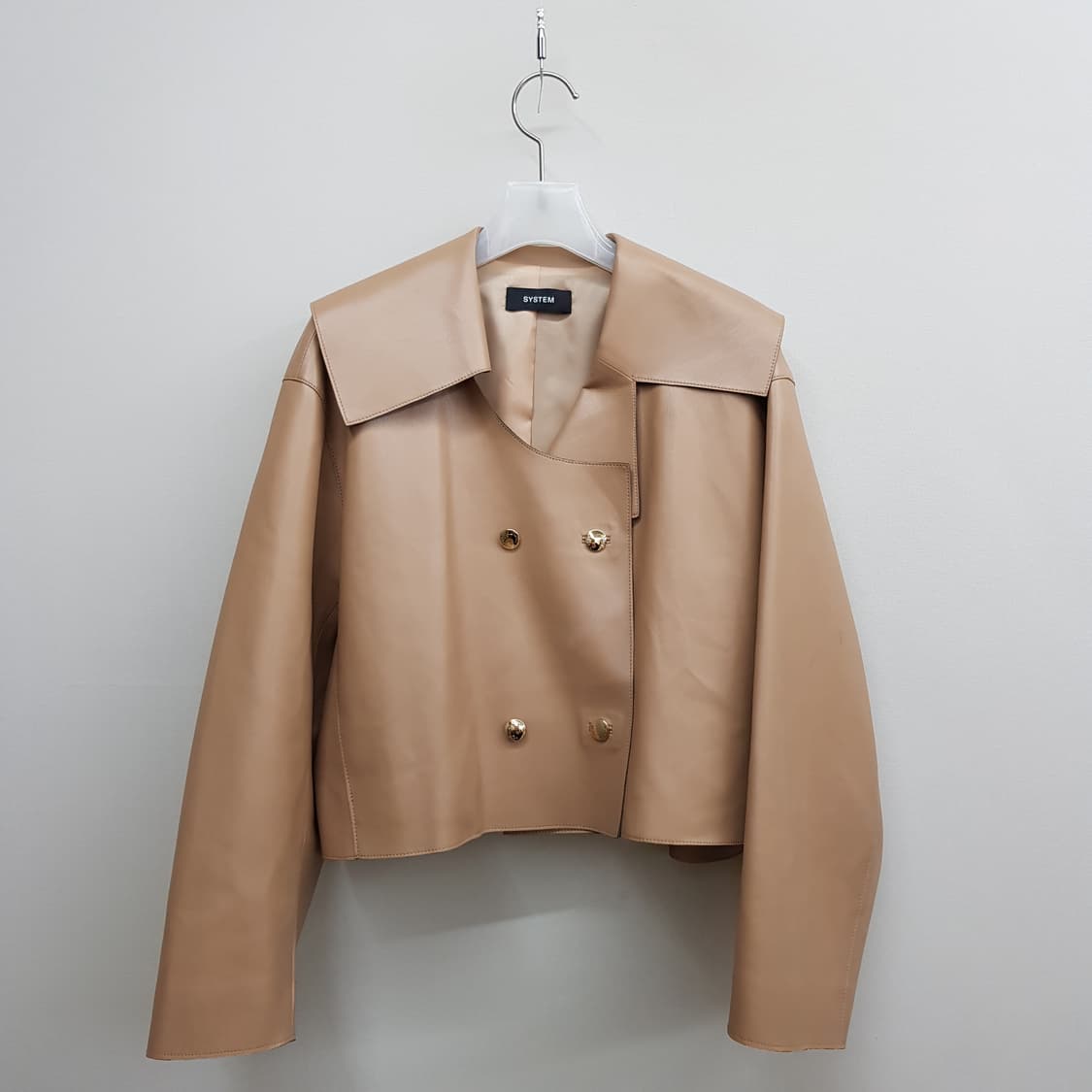 한섬 시스템 2023 레더 크롭자켓 82-94-160사이즈 상품이미지3