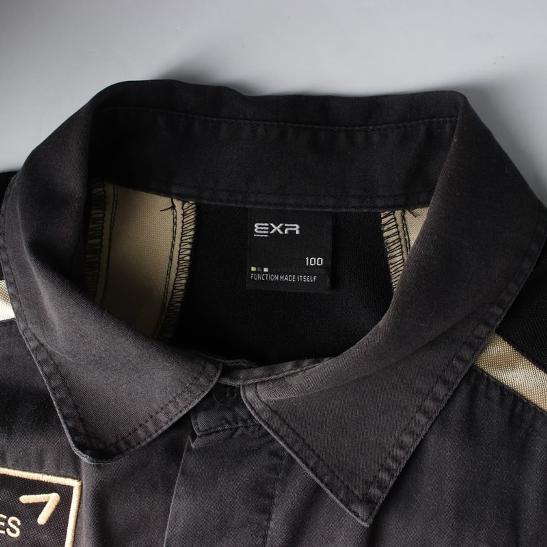 EXR 블랙 골드 패턴 반팔 셔츠 L 상품이미지5